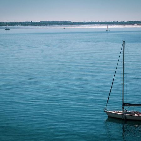 B&B Le Finestre Sul Mare Taranto Exteriör bild