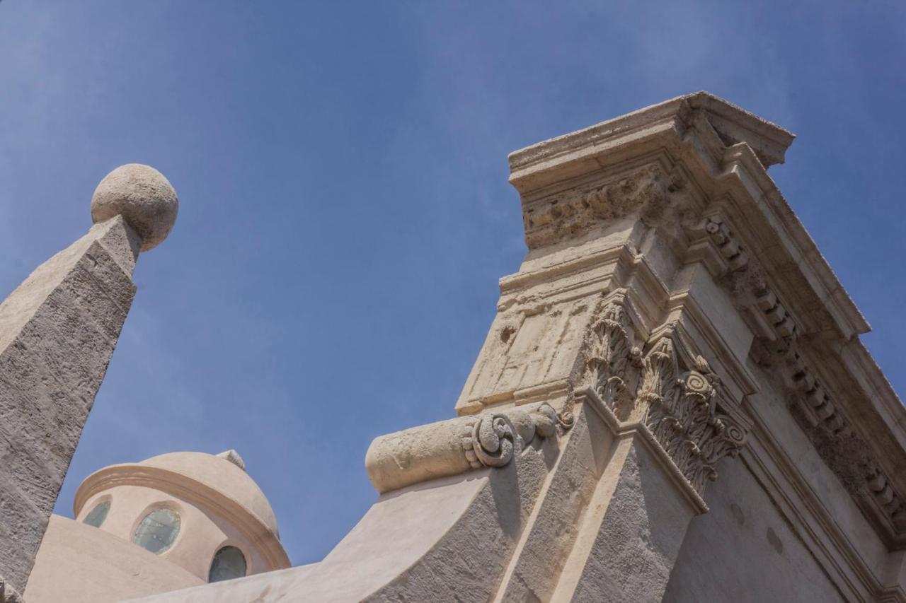 B&B Le Finestre Sul Mare Taranto Exteriör bild