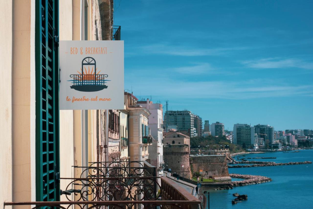 B&B Le Finestre Sul Mare Taranto Exteriör bild